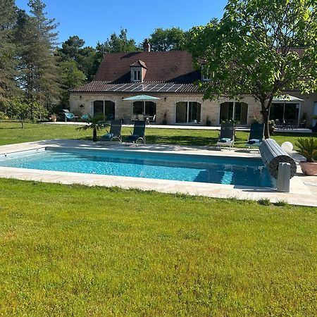 Domaine De Lithos Bed & Breakfast Fossemagne Екстериор снимка